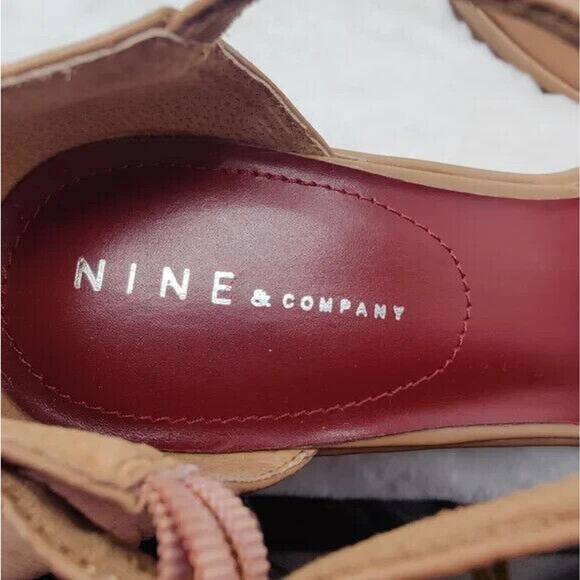 Vintage tan Y2K Leather wedge mary Janes. - Picture 7 of 8